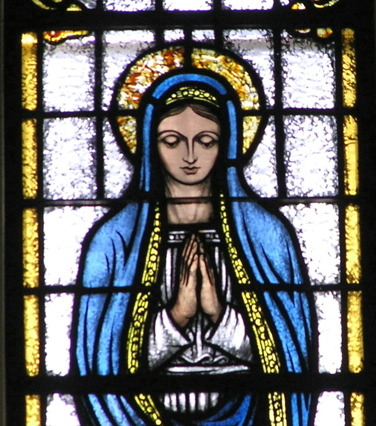 Mary praying